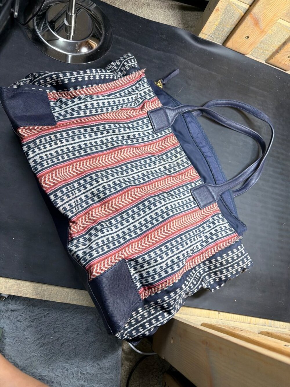 Tory Burch Navy Ikat Printed Packable Nylon Tote Shoulder Bag Women's Travel - Picture 5 of 12